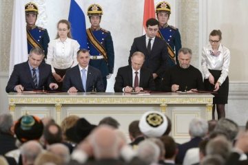 Putin_with_Vladimir_Konstantinov,_Sergey_Aksyonov_and_Alexey_Chaly_4